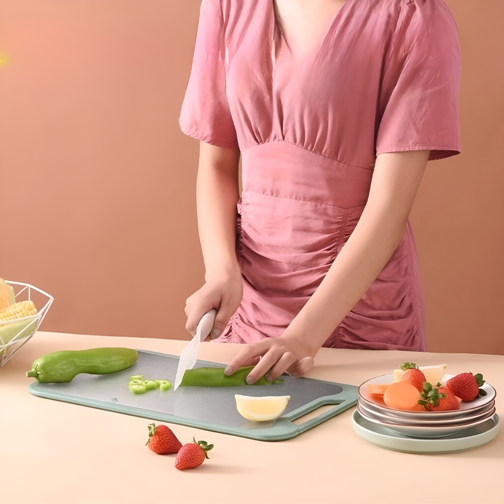 DualGuard – Double-Sided Stainless Steel Chopping Board