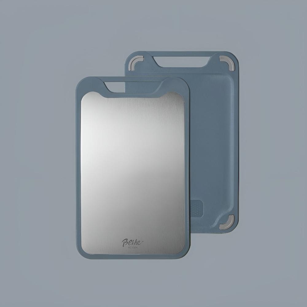 DualGuard – Double-Sided Stainless Steel Chopping Board